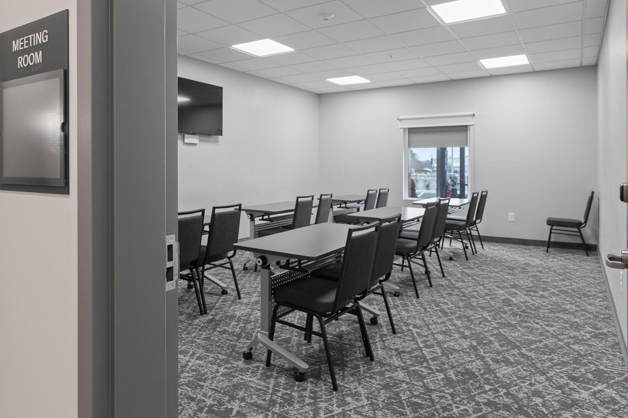 Candlewood Suites Perry-National Fairground Area By Ihg Ngoại thất bức ảnh